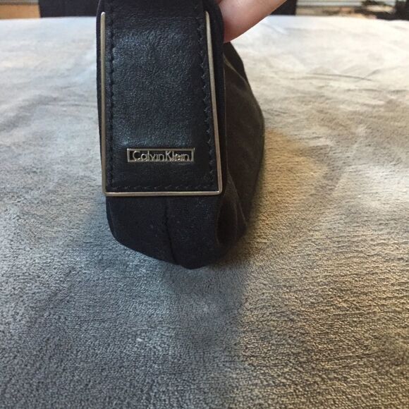 Calvin Klein handbag  - Picture 3 of 9